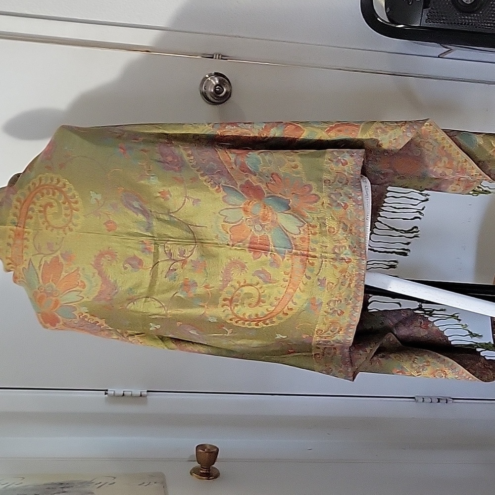 CASHMERE Multicolor Paisley Wrap/Shawl/Large Scarf - Picture 3 of 7